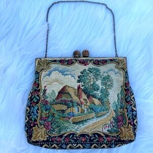 Vintage tapestey cottage purse